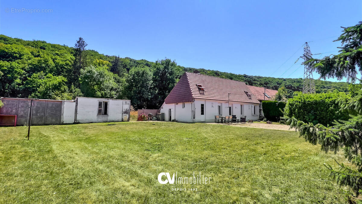 Maison à HONDOUVILLE