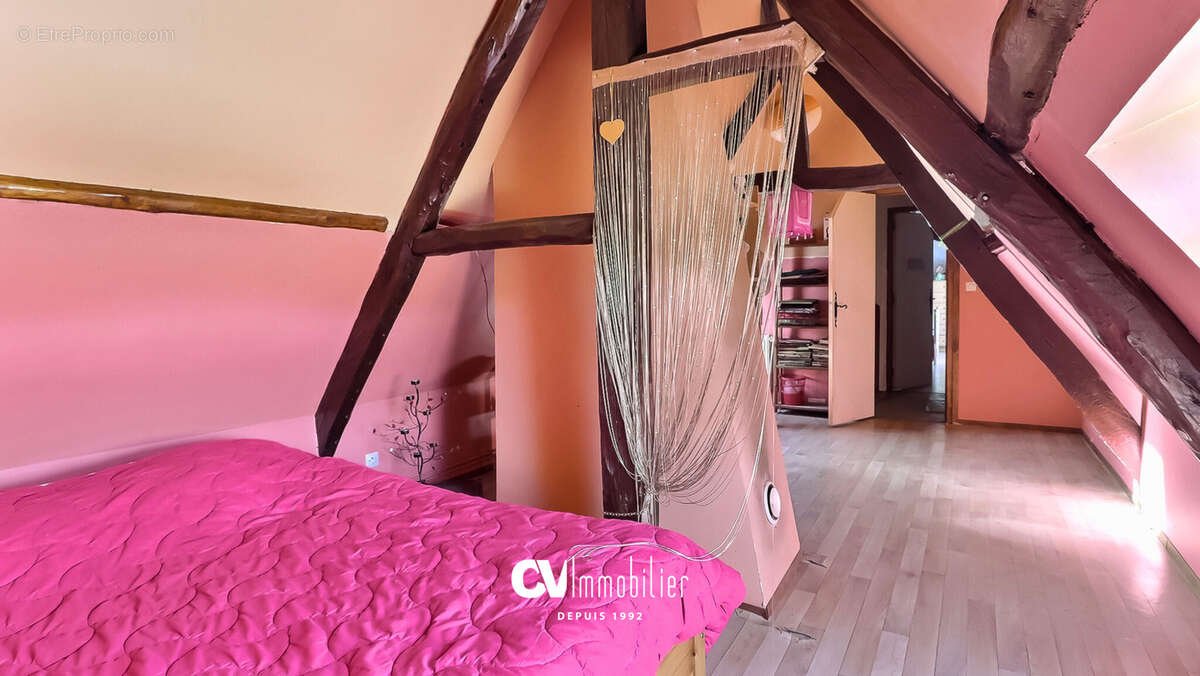 Maison à HONDOUVILLE