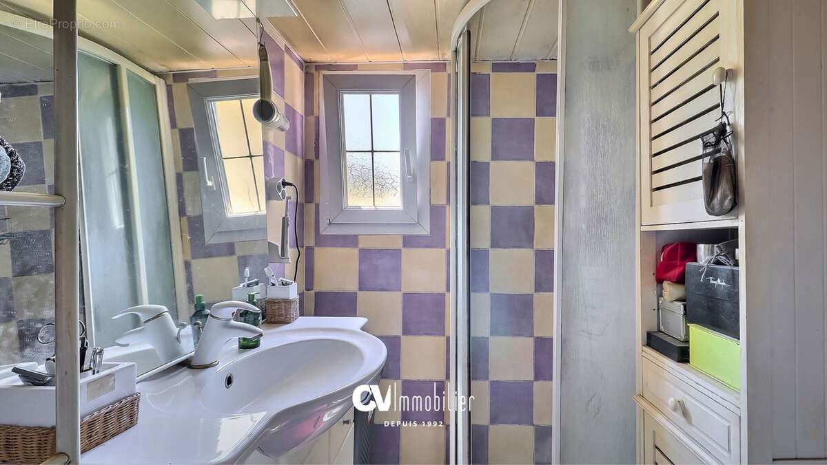 Maison à HONDOUVILLE