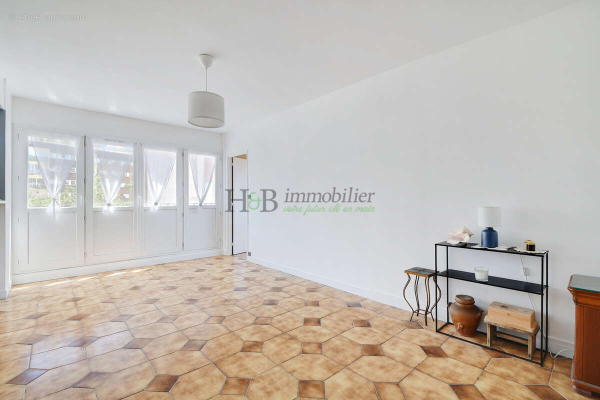 Appartement à BAGNOLET