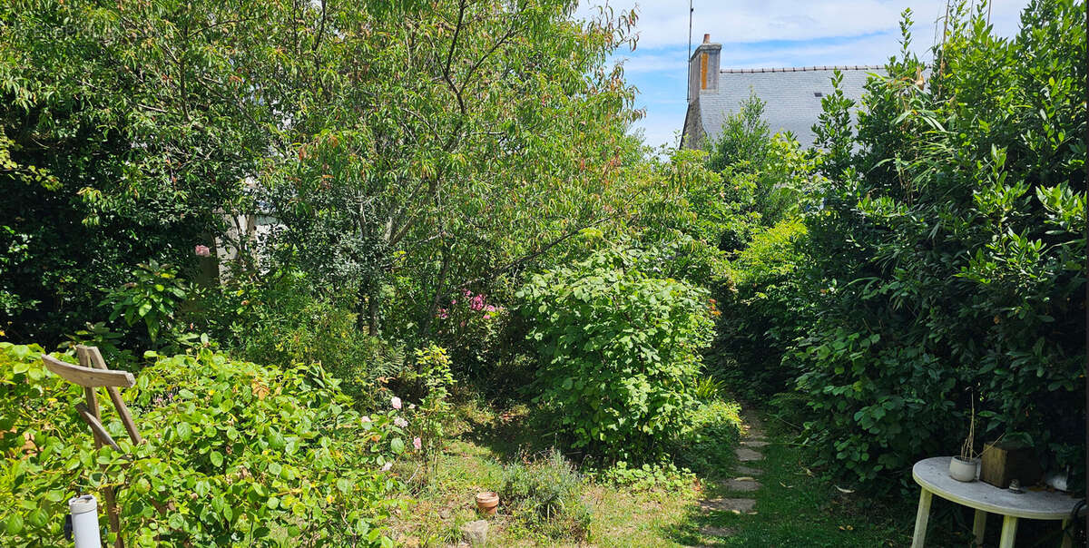 Terrain à LA FORET-FOUESNANT