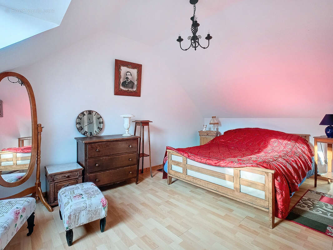 Maison à VILLERS-BOCAGE