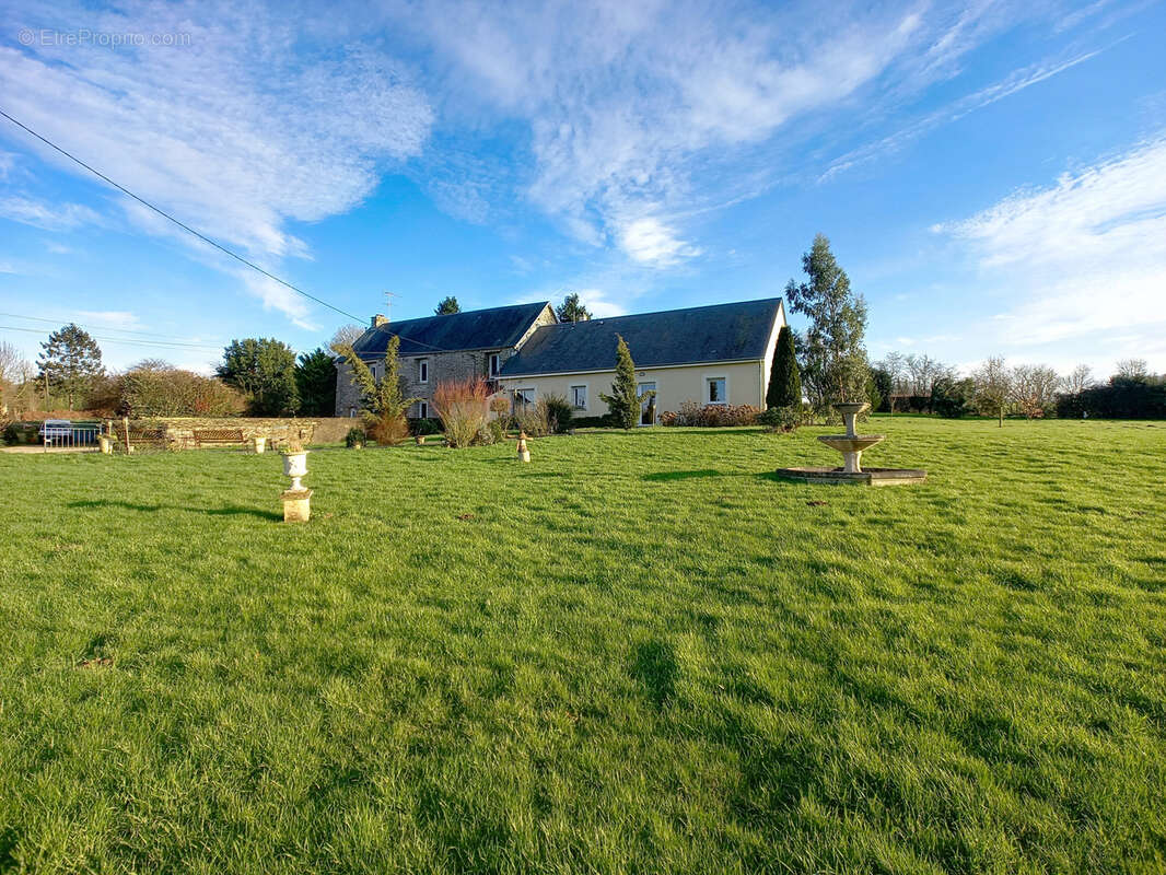 Maison à VILLERS-BOCAGE