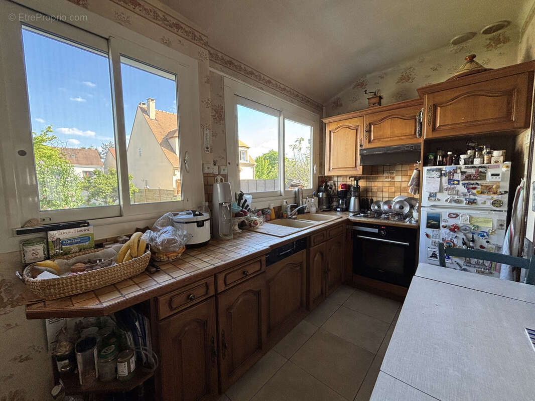 Maison à SARTROUVILLE