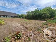 Terrain à THORIGNY-SUR-MARNE