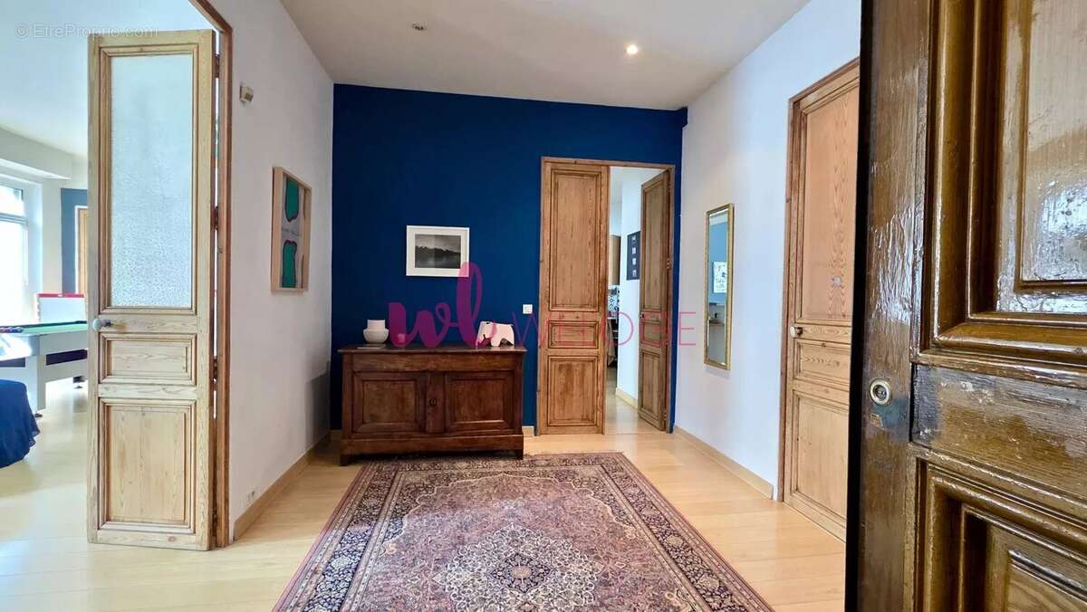 Appartement à MARSEILLE-6E