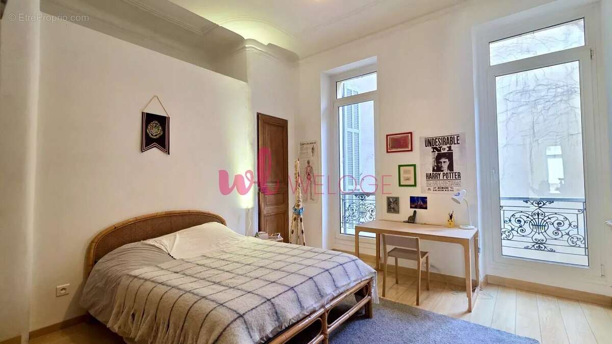 Appartement à MARSEILLE-6E