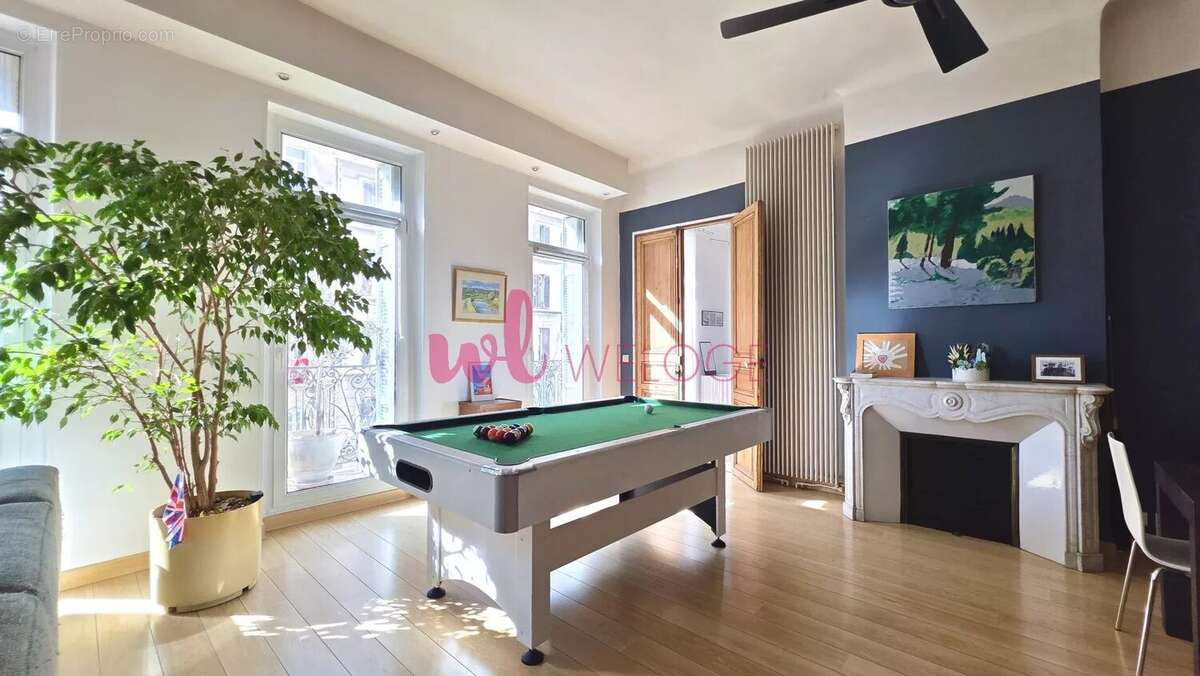 Appartement à MARSEILLE-6E