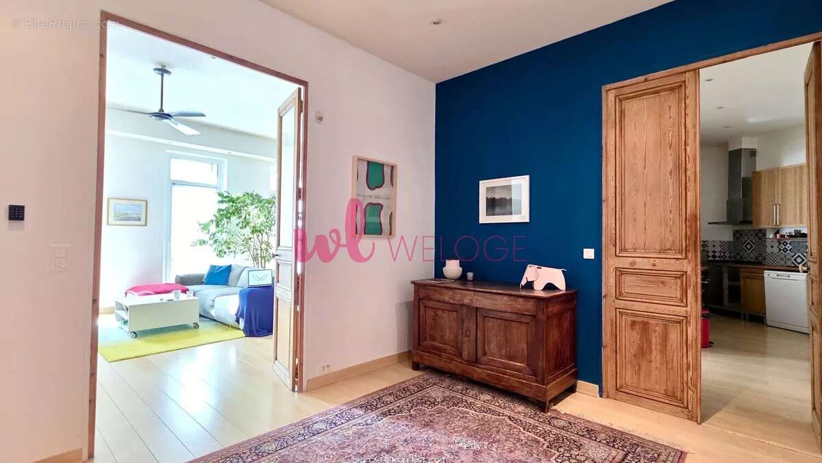 Appartement à MARSEILLE-6E