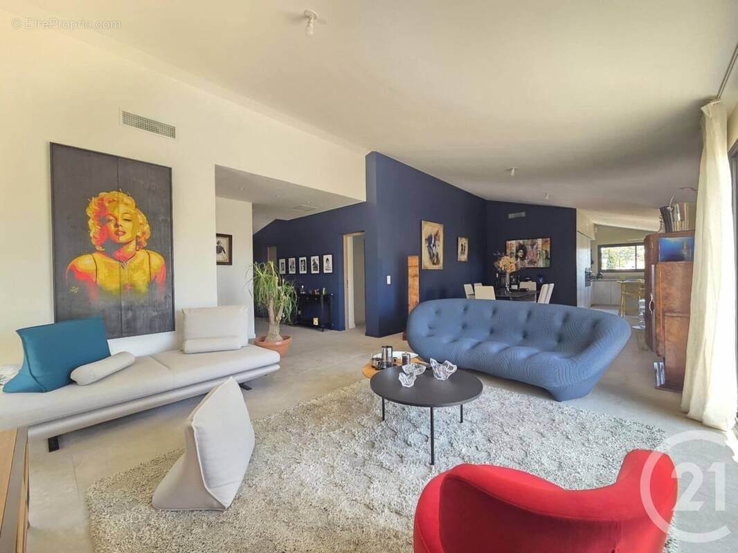 Appartement à SANARY-SUR-MER