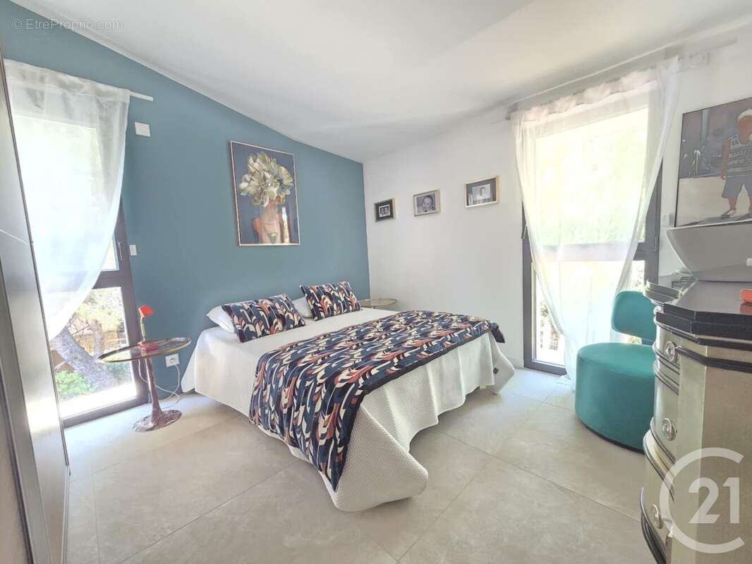 Appartement à SANARY-SUR-MER