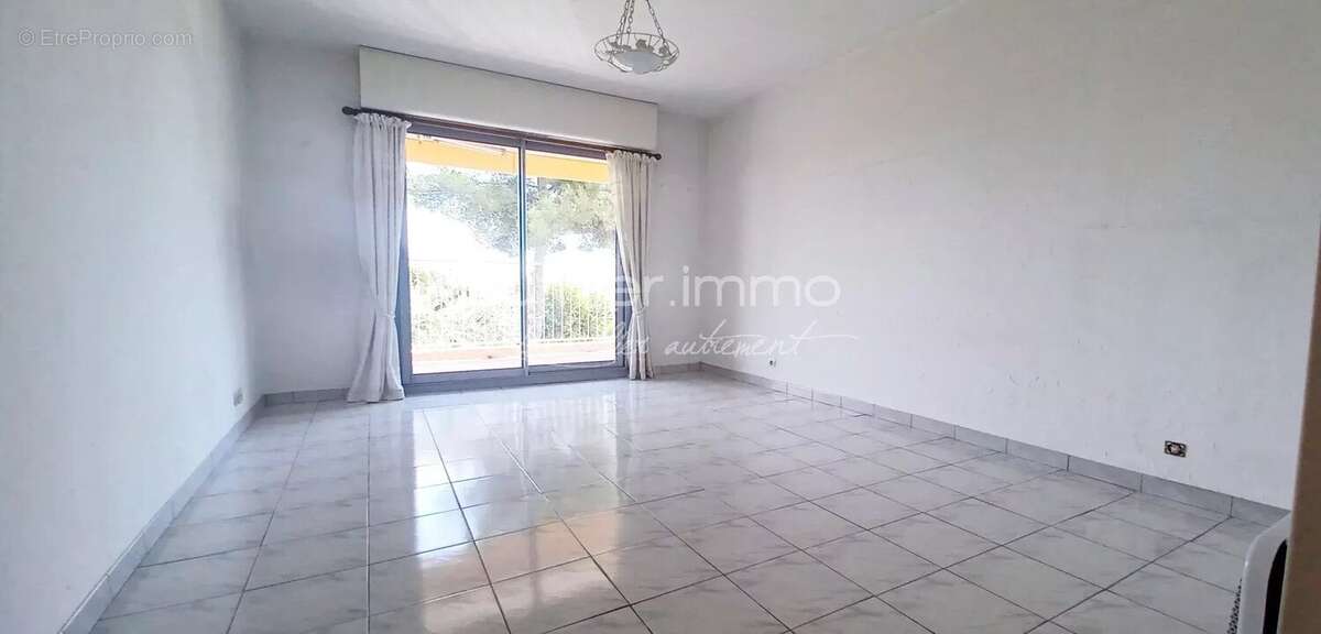 Appartement à GRASSE