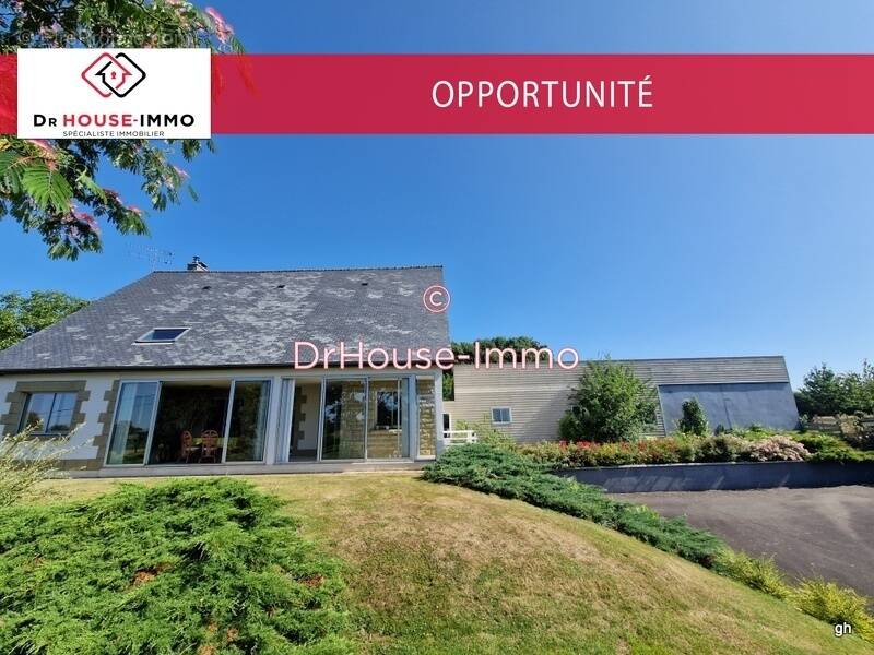 Maison à SAINT-GEORGES-DE-REINTEMBAULT