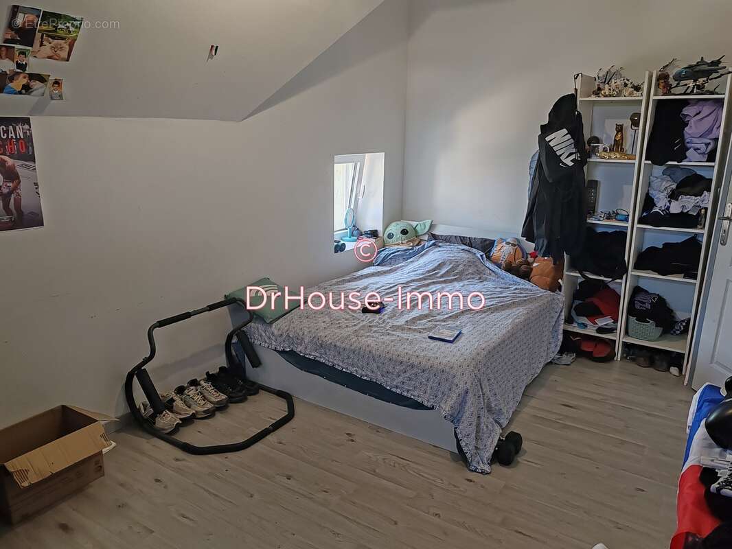 Maison à PORT-DE-PILES