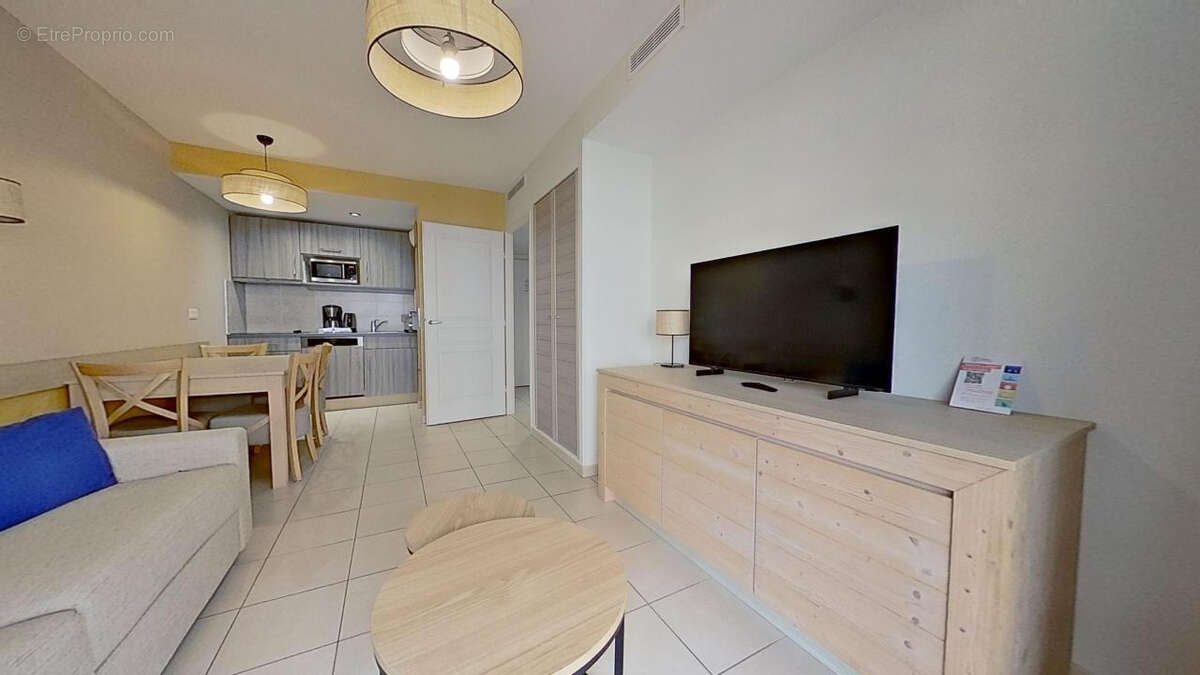 Appartement à vendre - 06190 ROQUEBRUNE - Appartement à ROQUEBRUNE-CAP-MARTIN