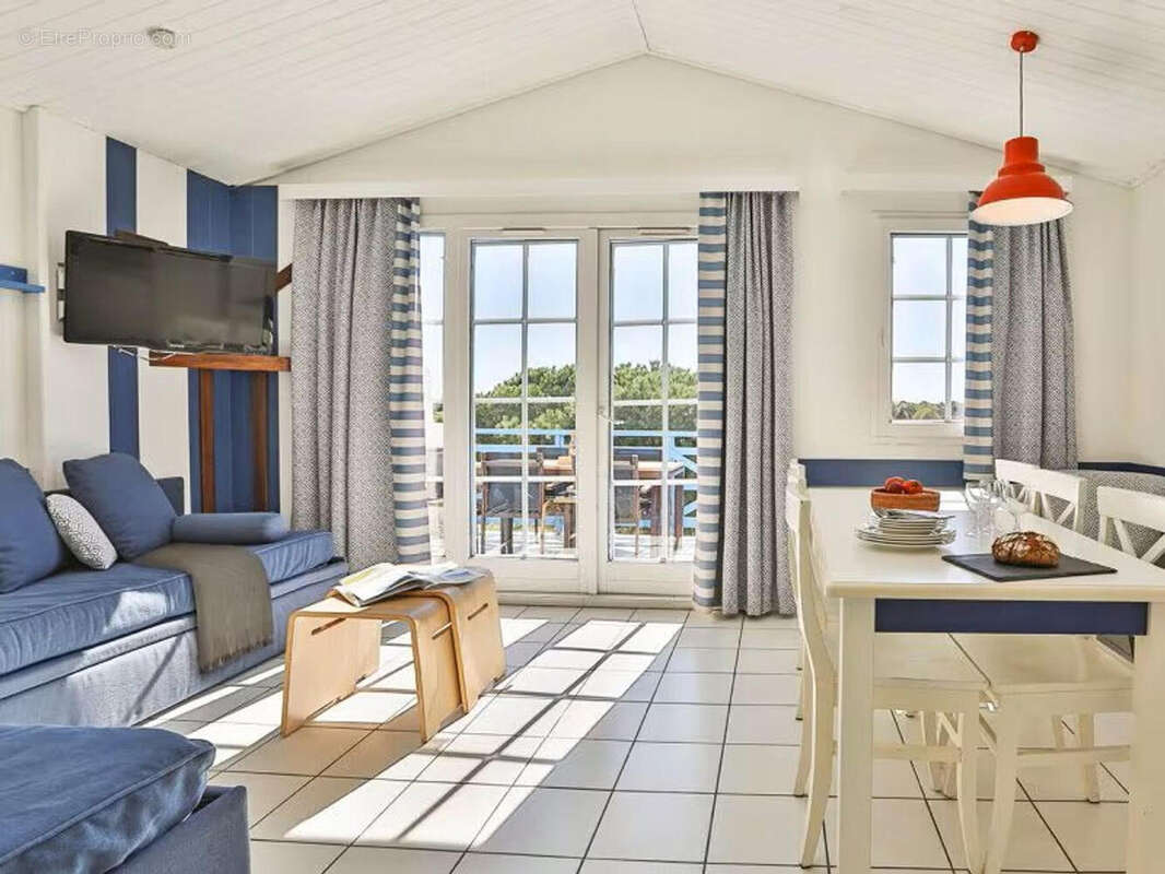 House for sale - Talmont Saint Hilaire - Maison à TALMONT-SAINT-HILAIRE