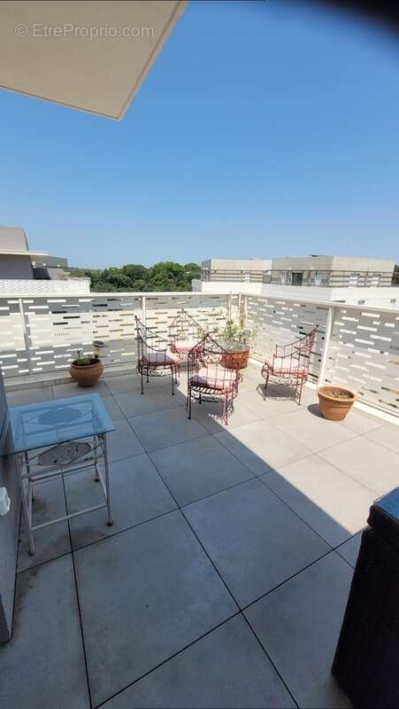 Appartement à CASTELNAU-LE-LEZ