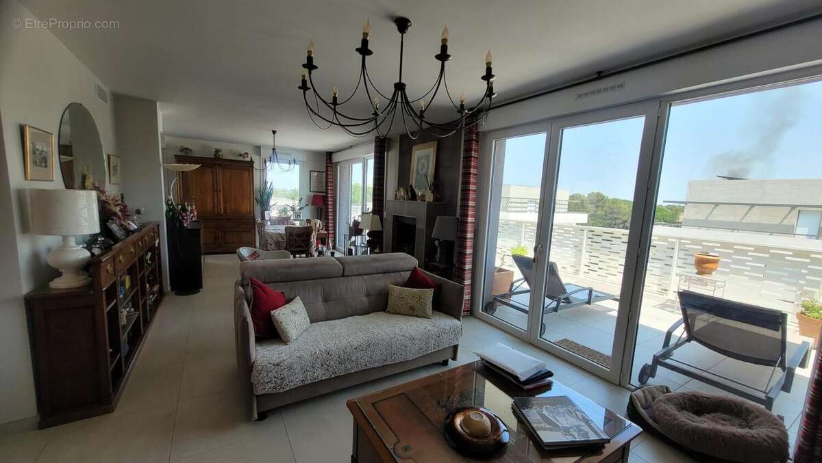 Appartement à CASTELNAU-LE-LEZ