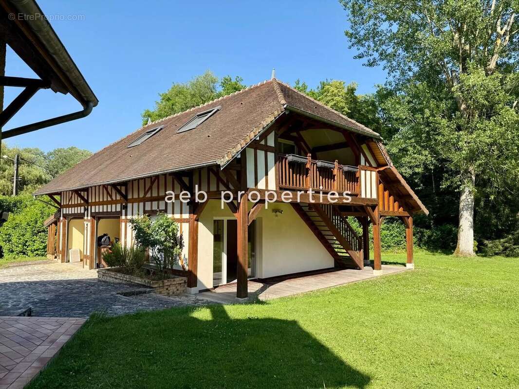 Maison à LA VENDUE-MIGNOT