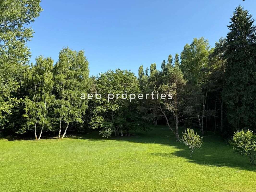 Maison à LA VENDUE-MIGNOT