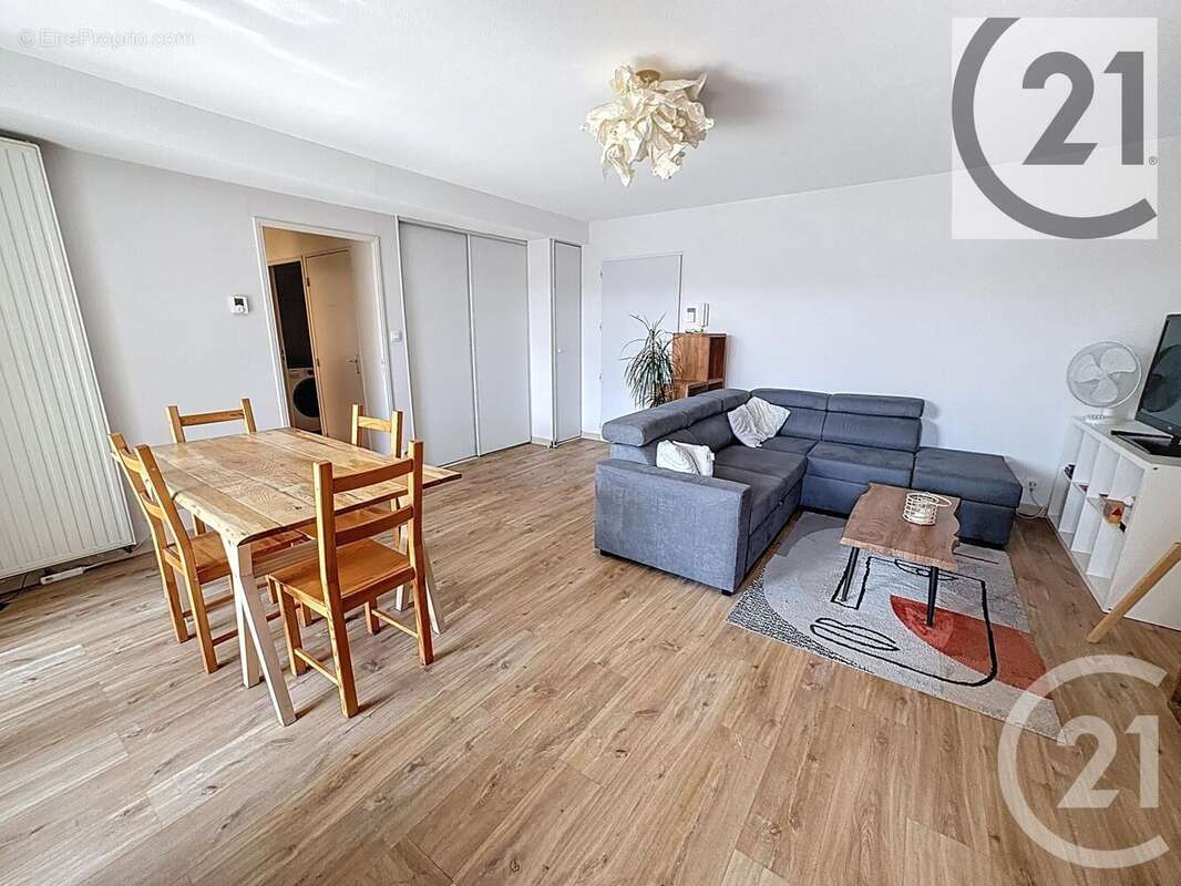 Appartement à LYON-9E