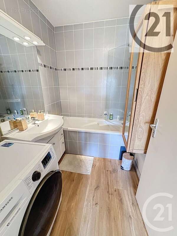 Appartement à LYON-9E