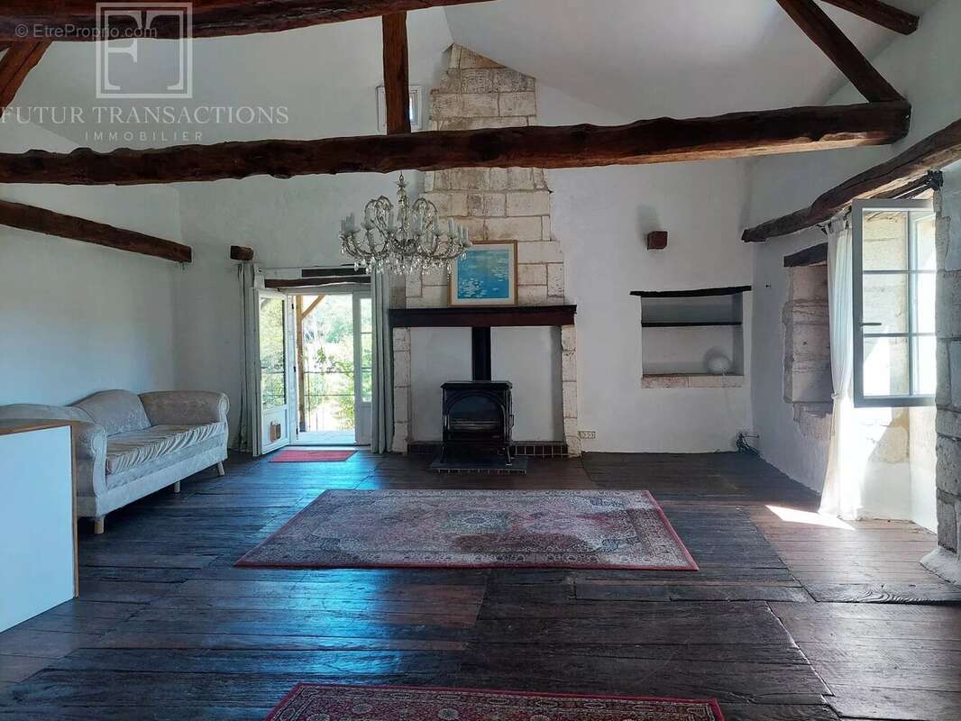 Maison à LA CHAPELLE-FAUCHER