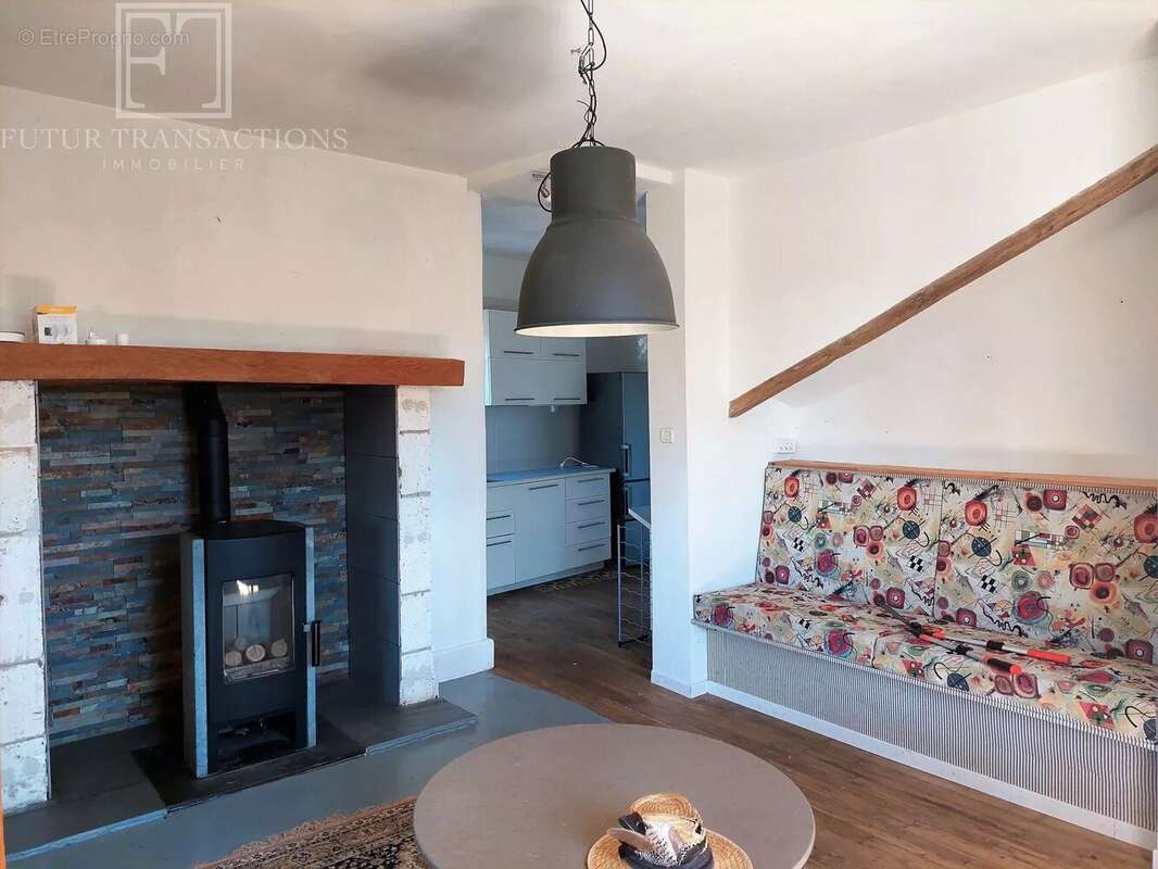 Maison à LA CHAPELLE-FAUCHER