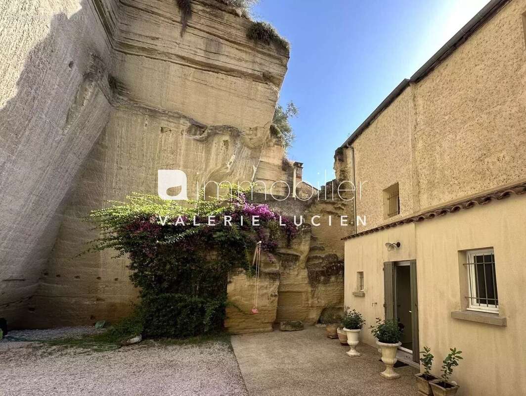 Maison à BARBENTANE