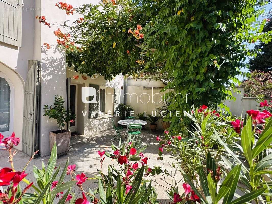 Maison à BARBENTANE