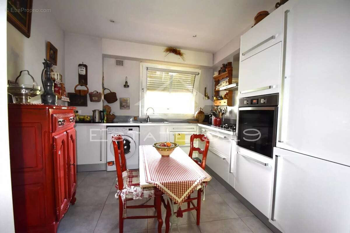 Appartement à LE CANNET