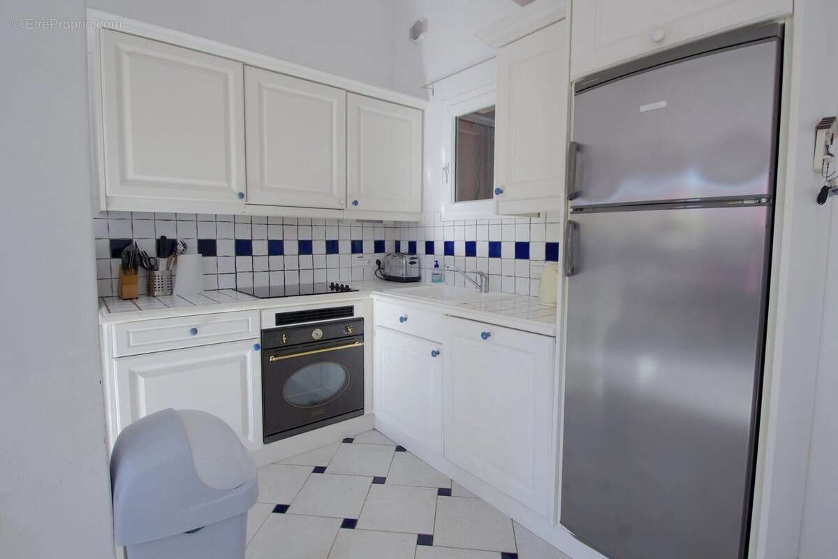 Maison à ROQUEBRUNE-SUR-ARGENS