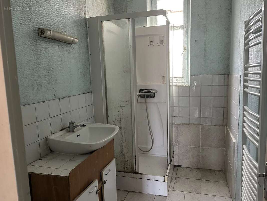 Maison à SAINT-SECONDIN