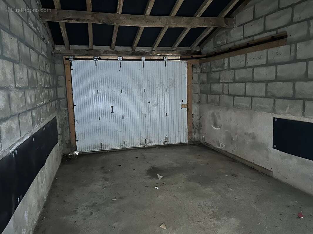 Maison à SAINT-SECONDIN