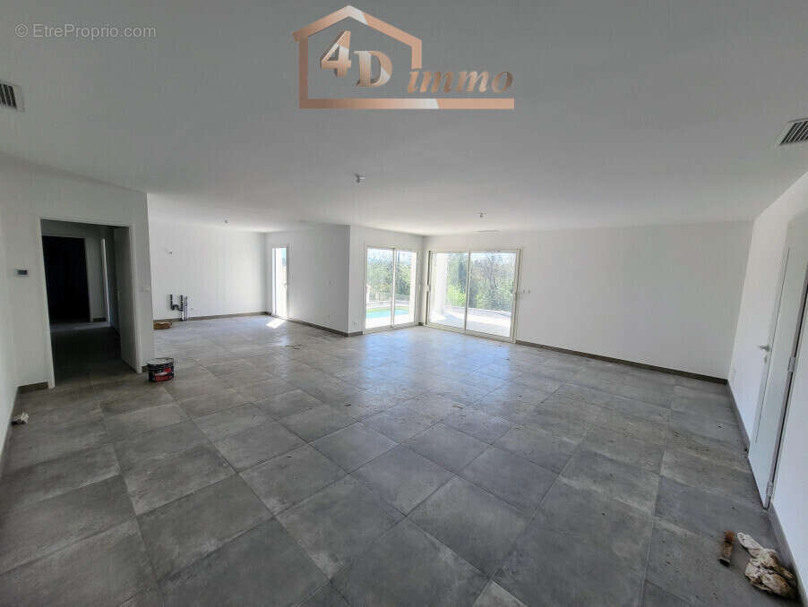 Maison à SAINT-ALBAN-AURIOLLES