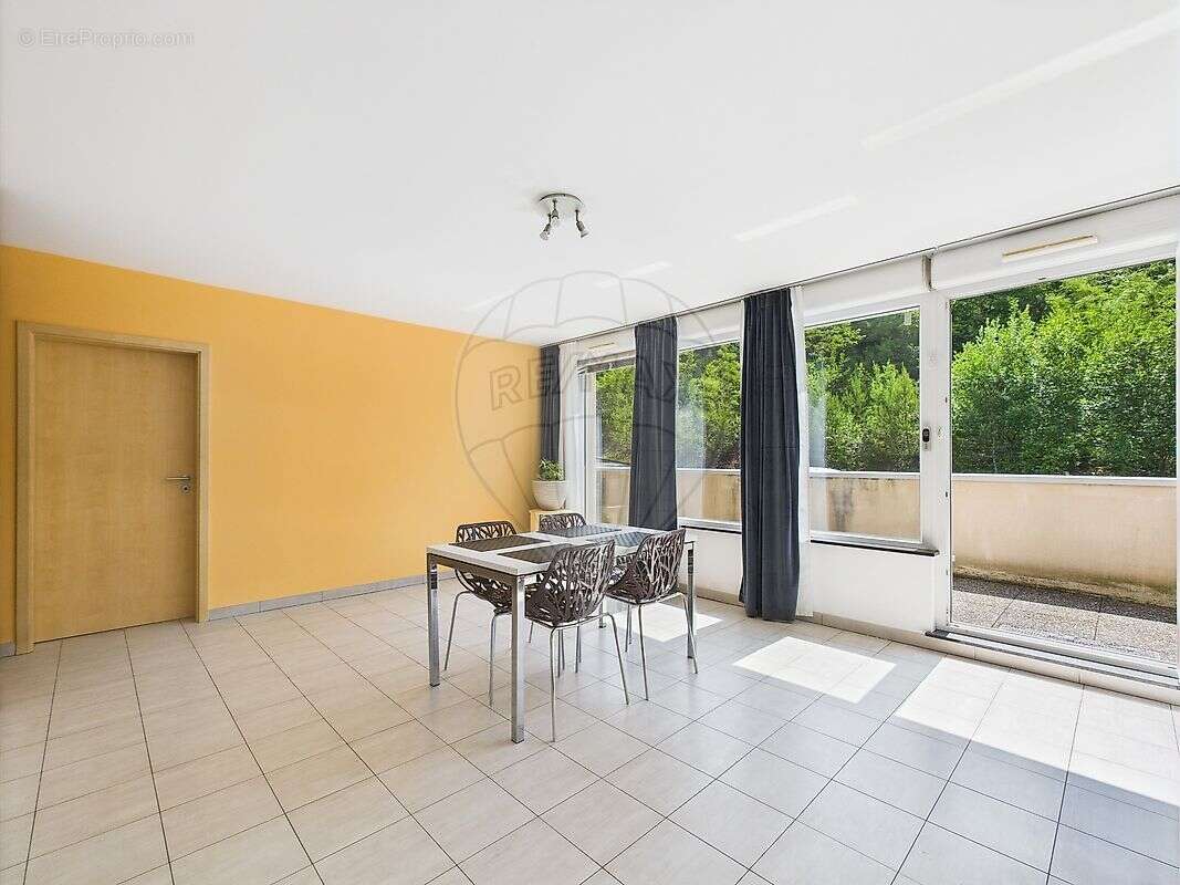 Appartement à APACH