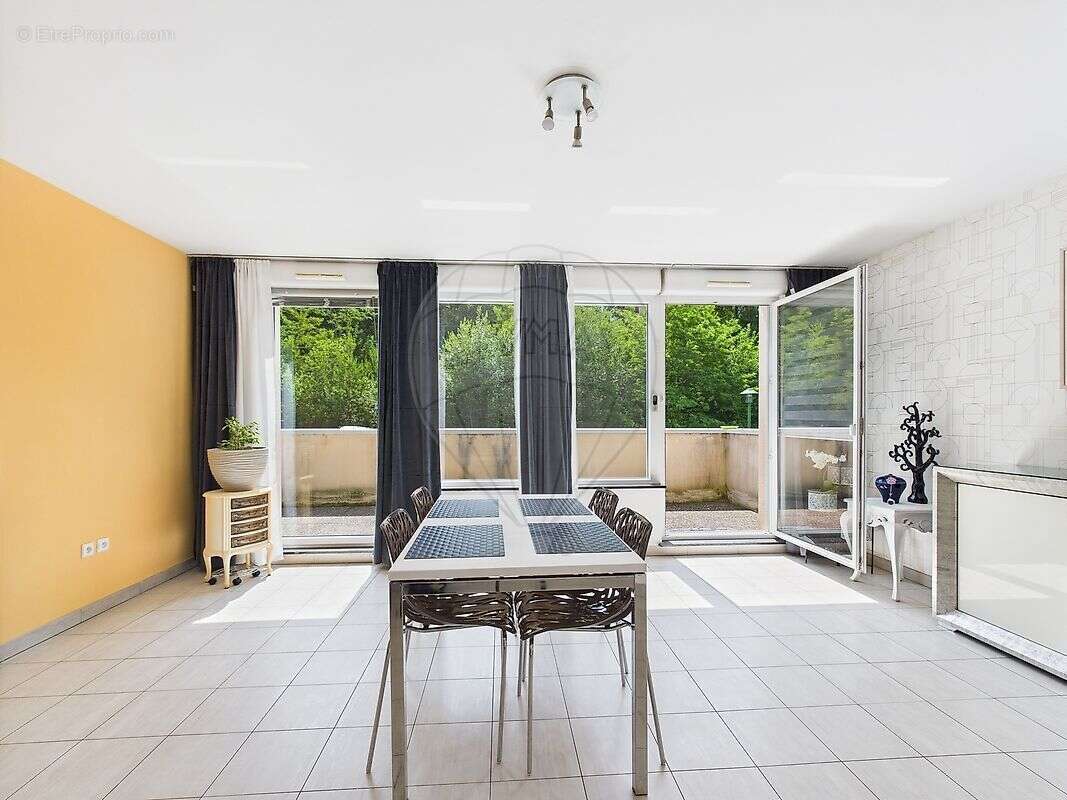 Appartement à APACH