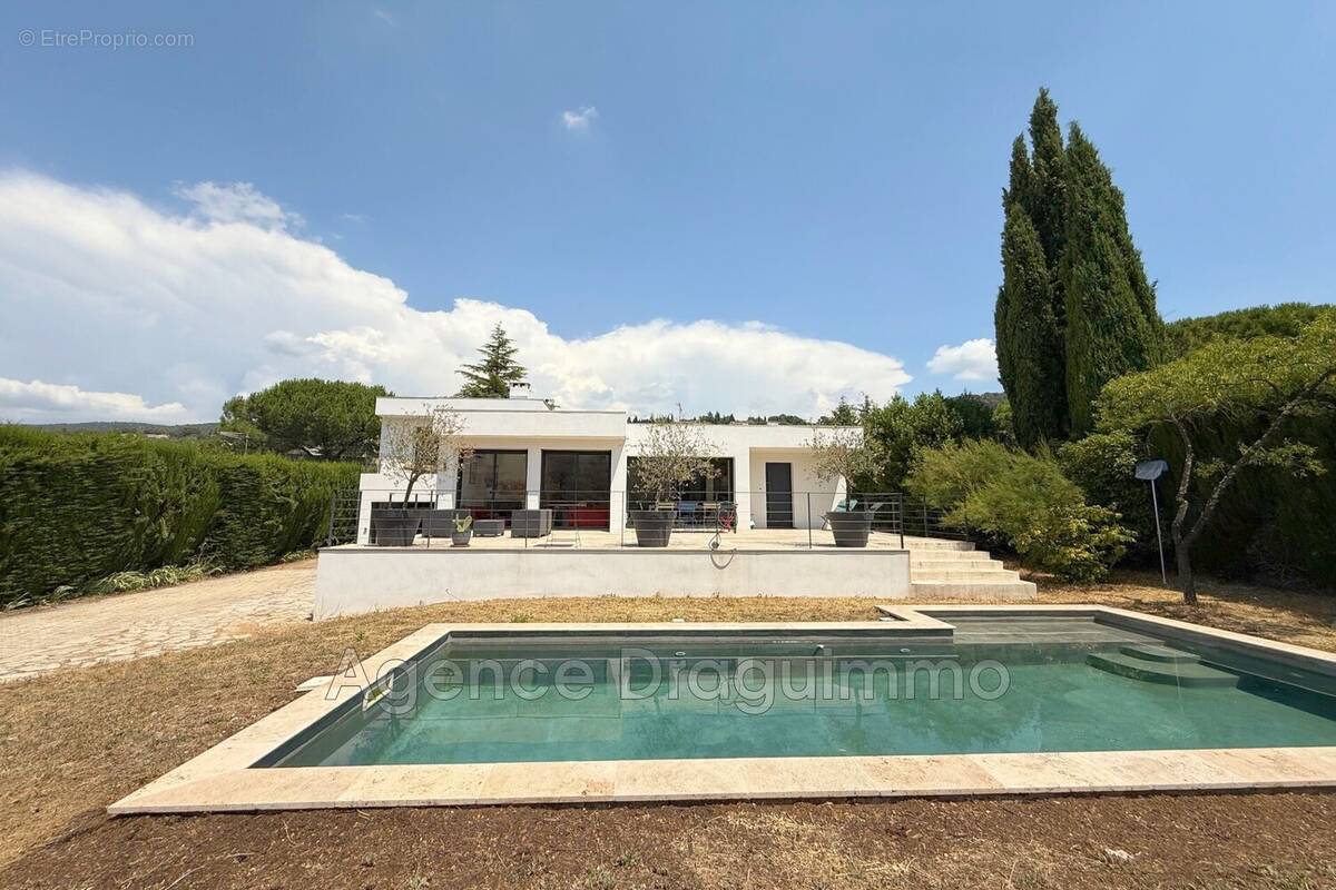 Maison à DRAGUIGNAN