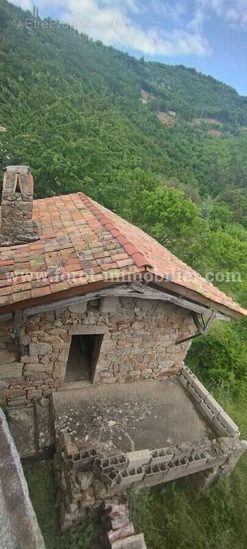 Maison à LE CHEYLARD