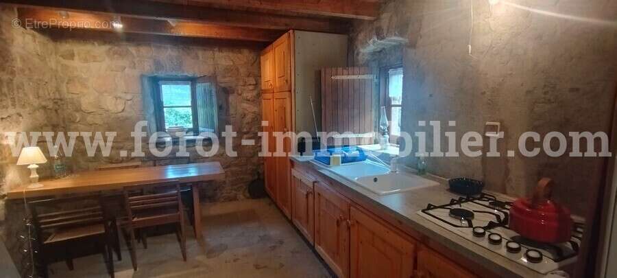 Maison à LE CHEYLARD