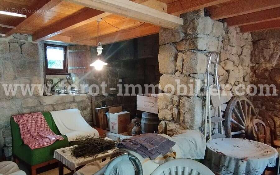 Maison à LE CHEYLARD