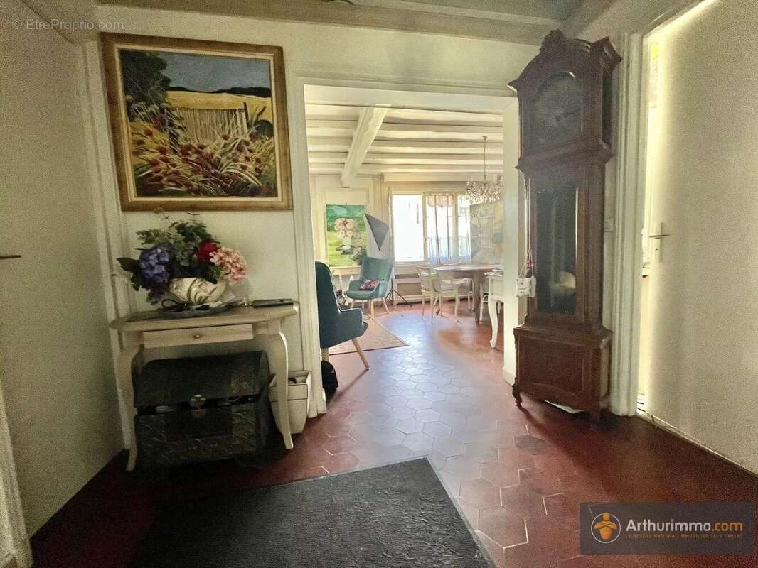 Maison à LIVRY-GARGAN