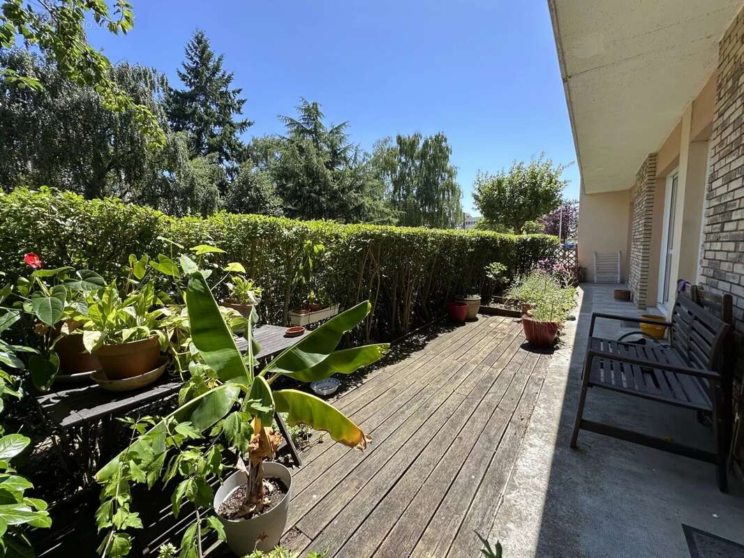 Appartement à MAUREPAS