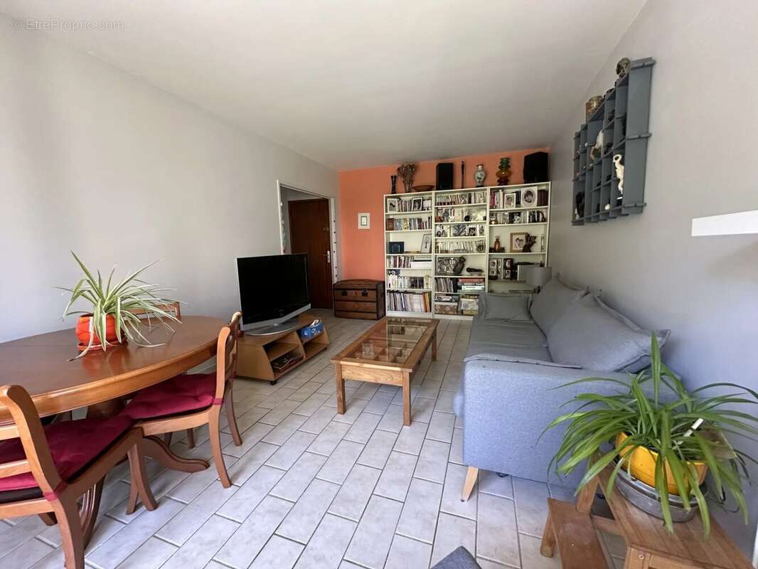 Appartement à MAUREPAS