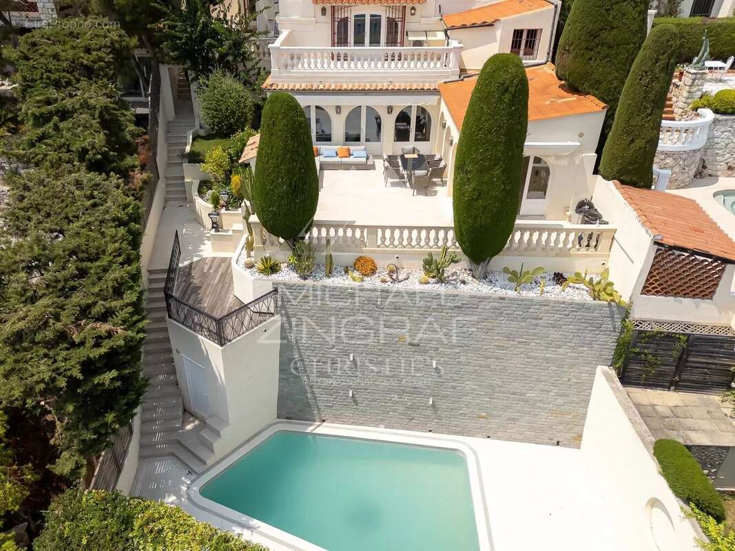 Appartement à VILLEFRANCHE-SUR-MER