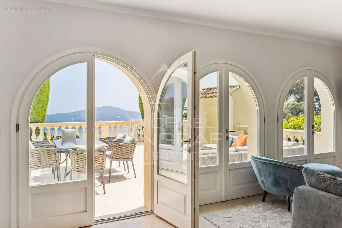 Appartement à VILLEFRANCHE-SUR-MER