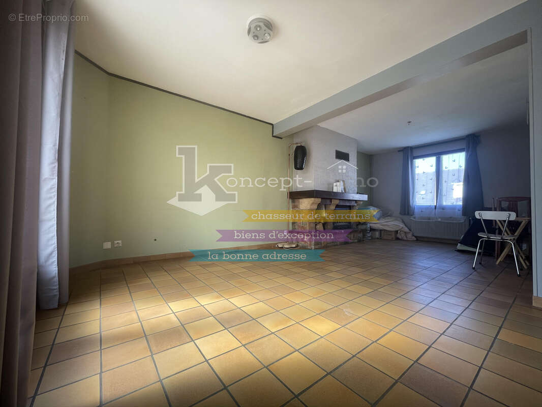 n°8 - Maison à RANTIGNY