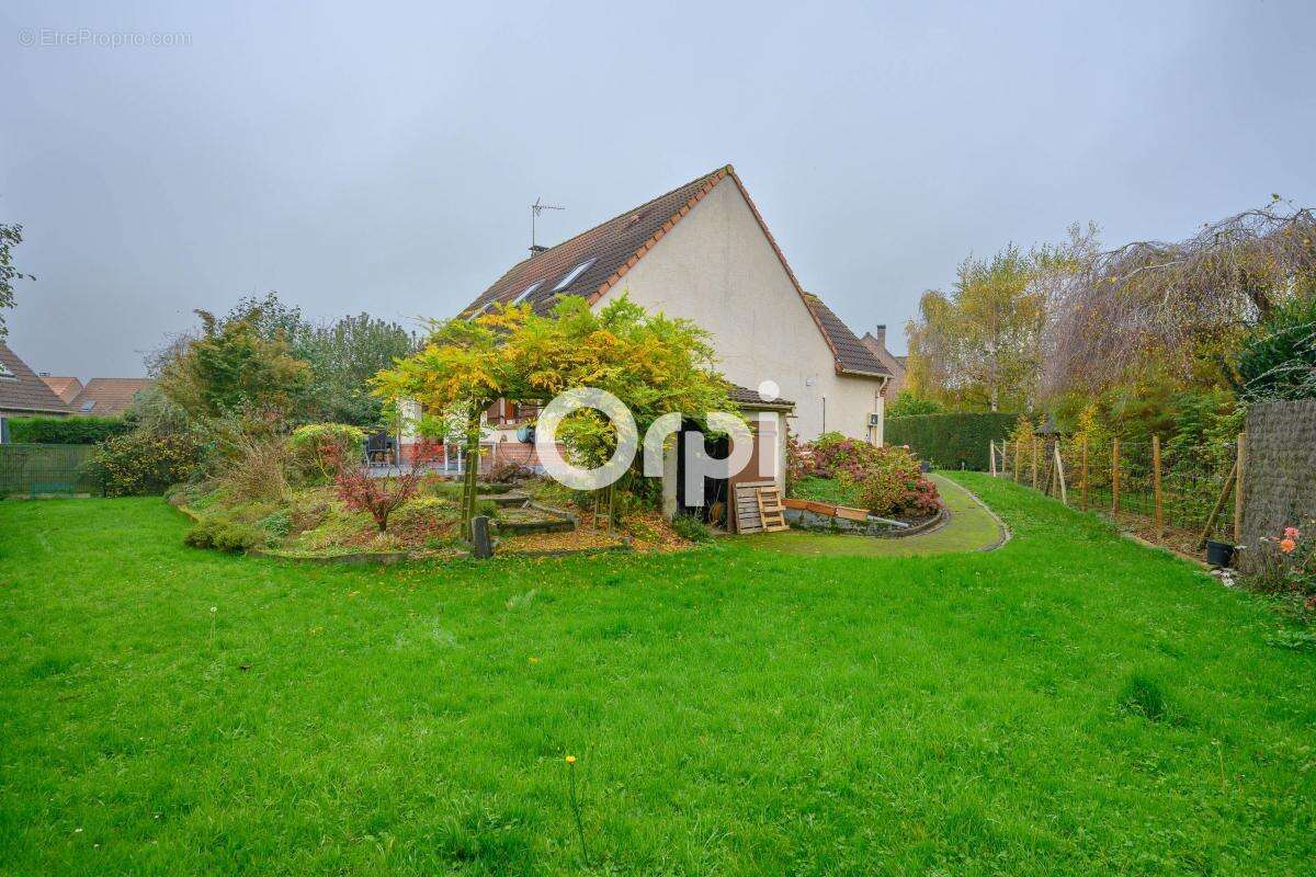 Maison à CAPPELLE-EN-PEVELE