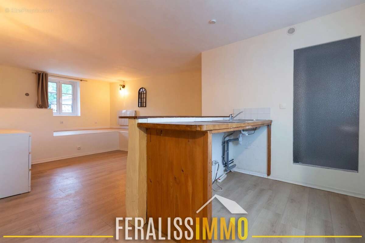 Appartement à VAUREAL