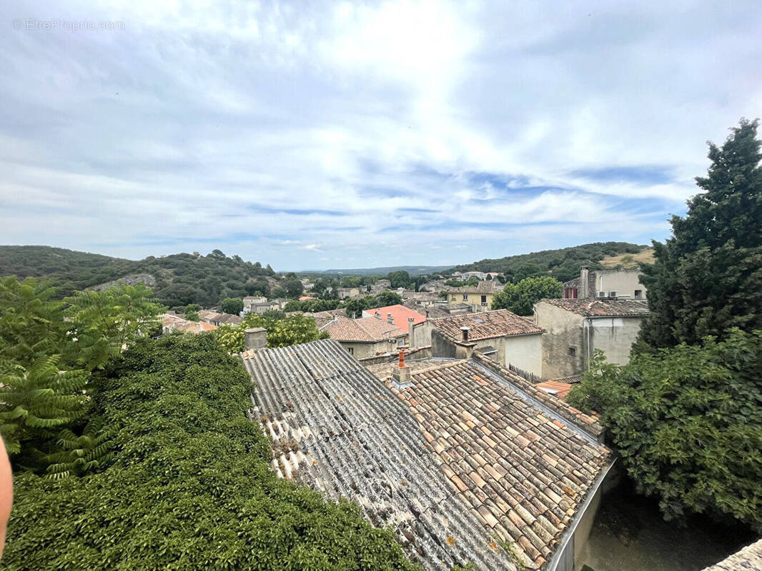Appartement à ROGNES